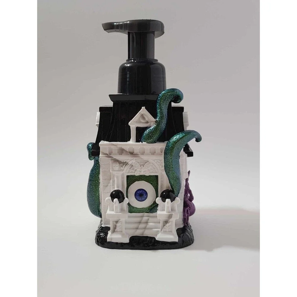 Bath & Body Works Haunted House HALLOWEEN 2024 Refillable Foaming Soap Dispenser